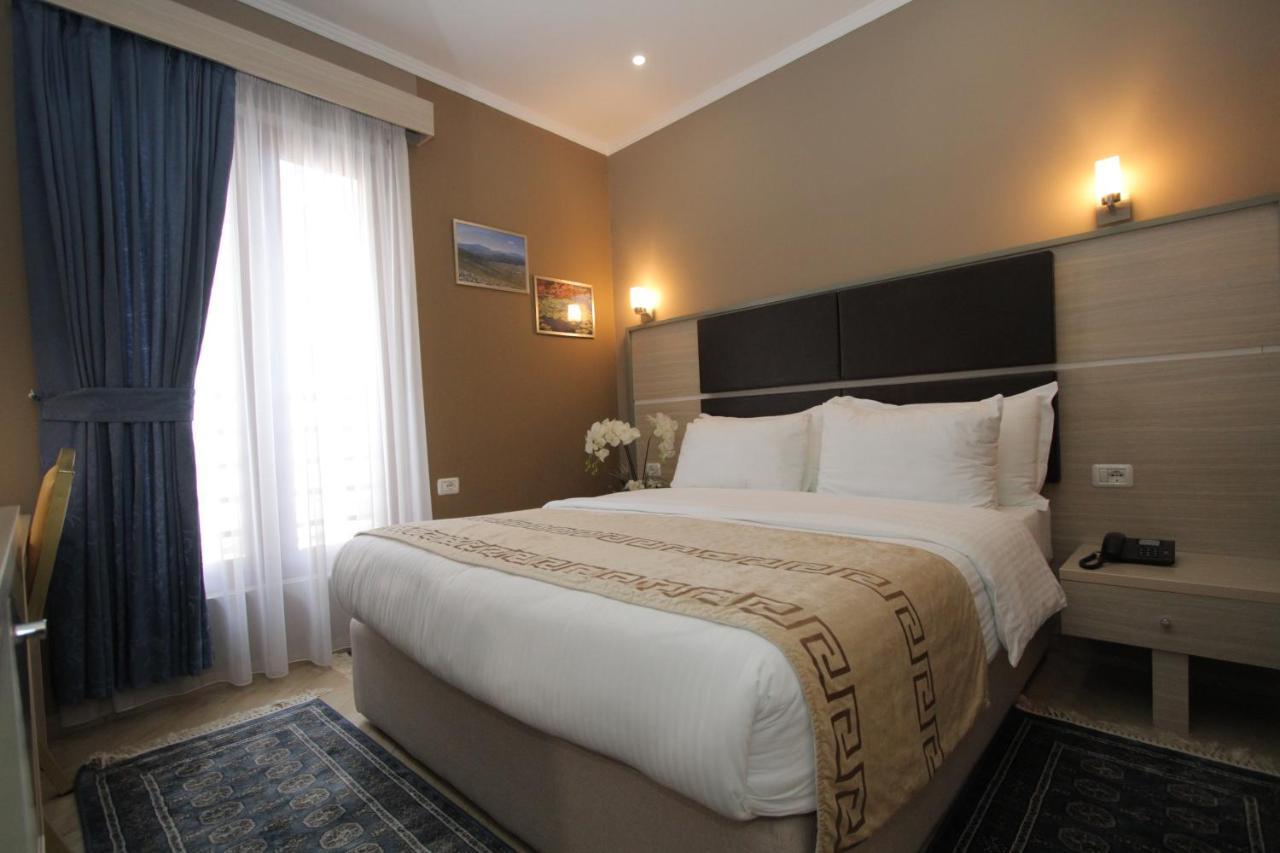 Capital Tirana Hotel Bruci Luaran gambar