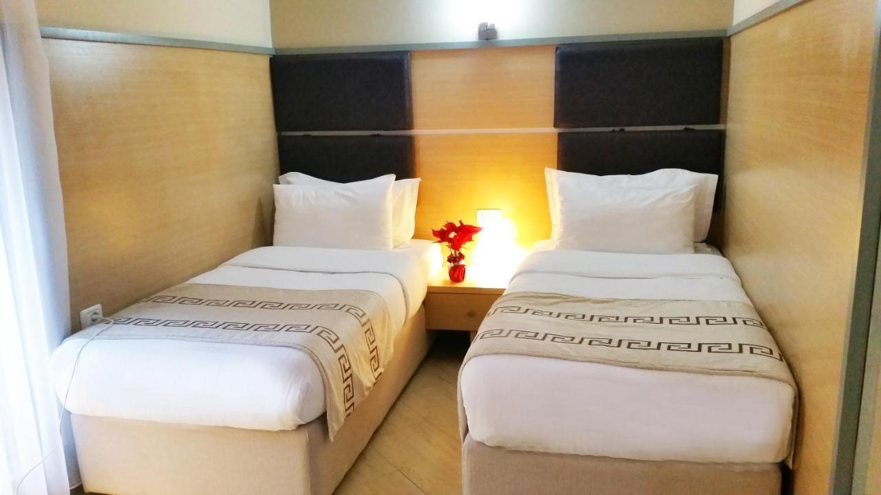 Capital Tirana Hotel Bruci Luaran gambar