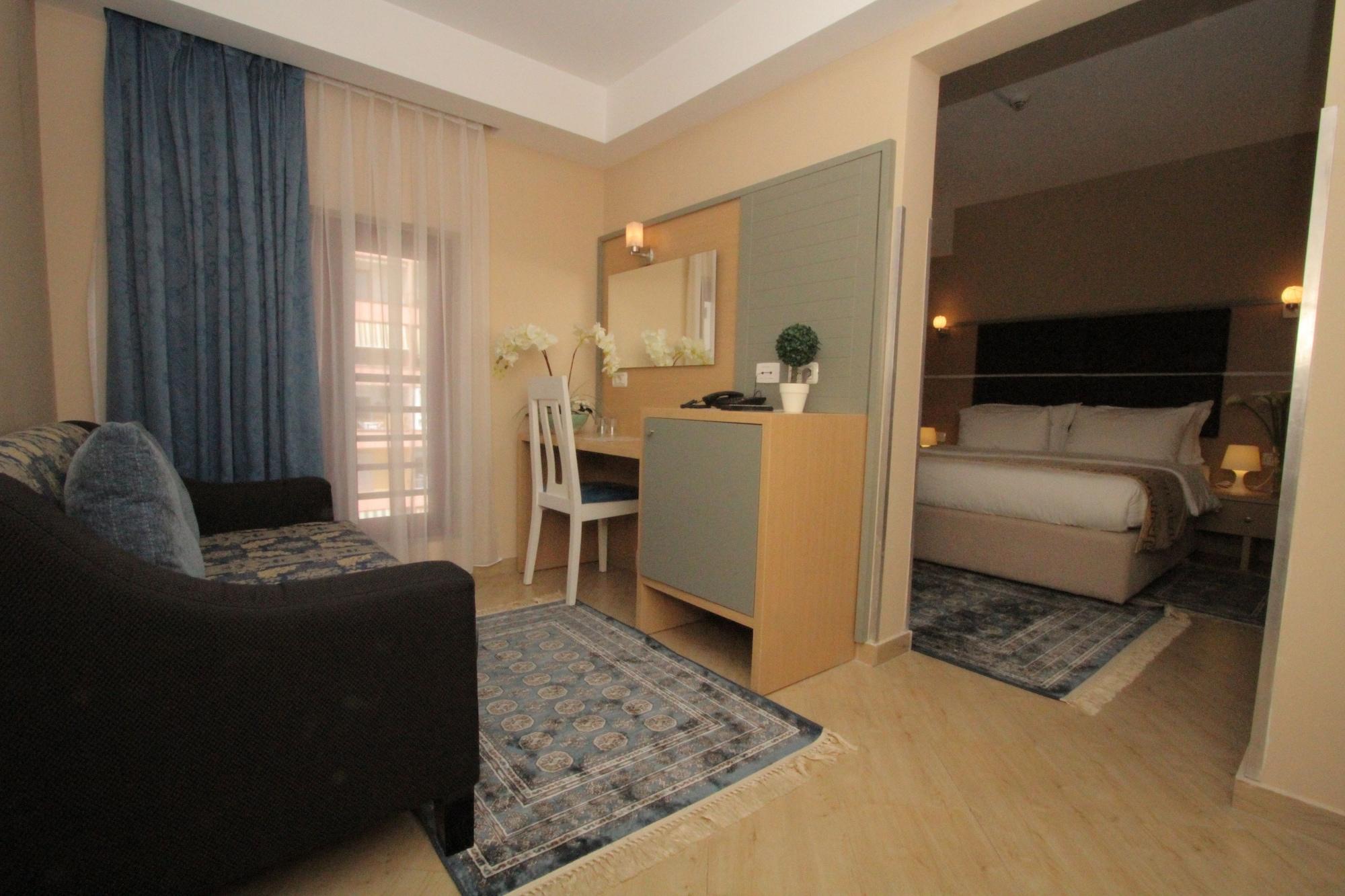 Capital Tirana Hotel Bruci Luaran gambar
